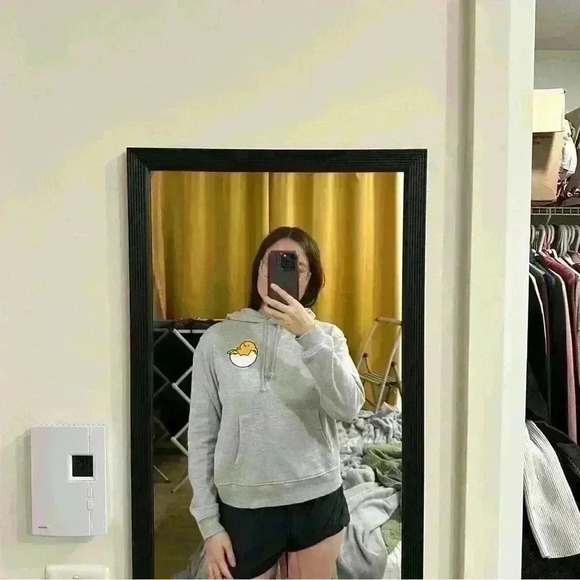 Forever 21 x Sanrio Gudetama | womens small grey knit hoodie with ribbed trim. - Picture 5 of 5